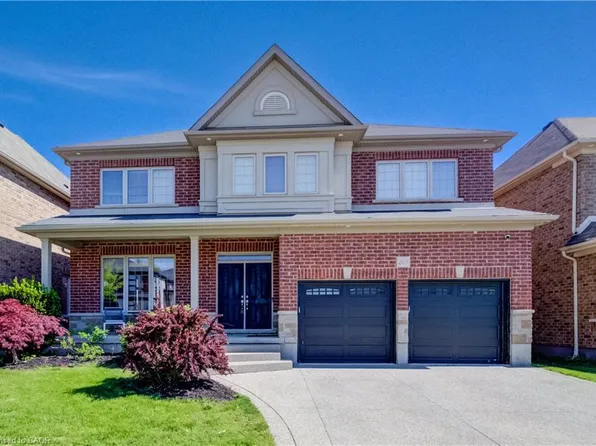 268 Evens Pond Cres, Kitchener, ON N2R 0B8