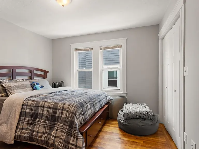 9 Bailey St #2 — Photo 10