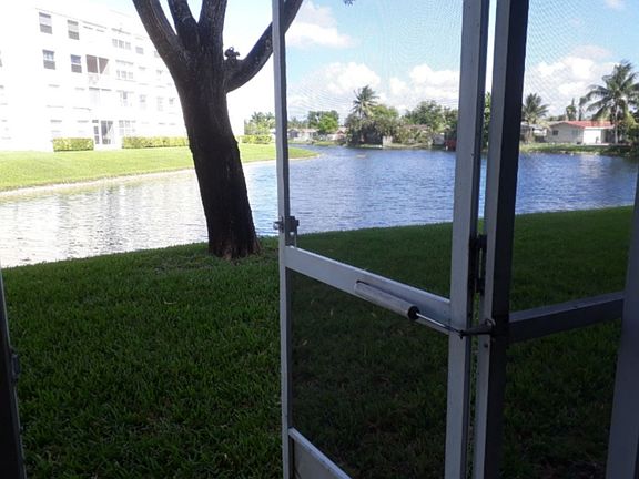 4th image of 10414 NW 24th Pl APT 104