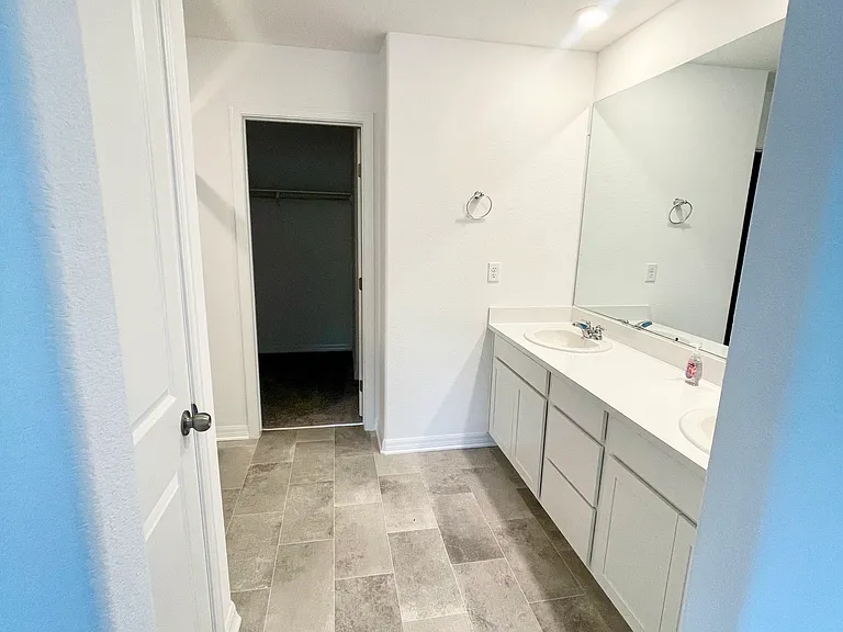 7661 Morris Plains Way — Photo 5