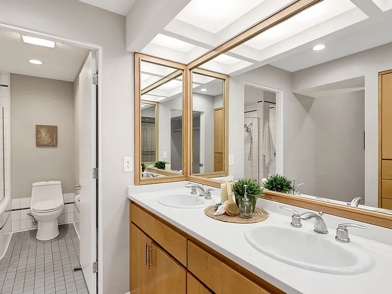 213 Sea Pines Ln — Photo 28