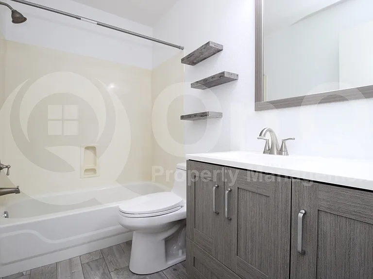 208 W Jasper Dr — Photo 18