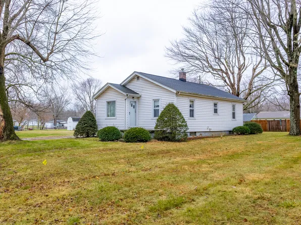 5214 Vance St, Columbus, IN 47201