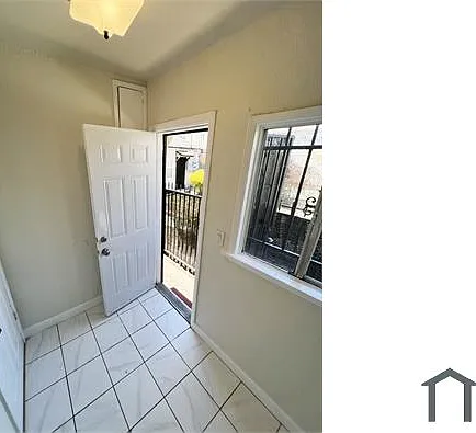 2915 W Florence Ave — Photo 25