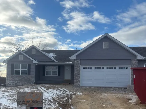 1368 Joanne Ter, Byron, IL 61010
