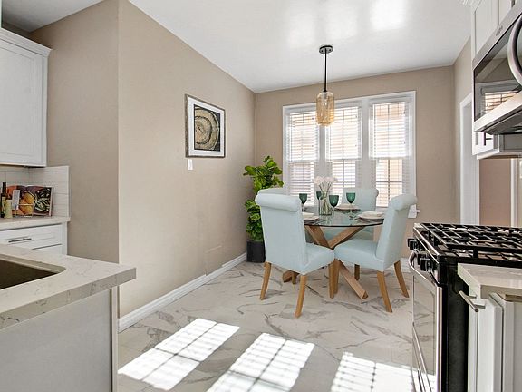 3rd image of 442 S Cochran Ave #101
