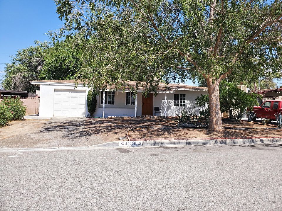1st image of 44008 Hardwood Ave