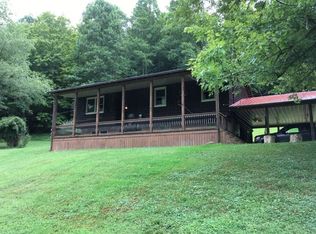 275 Old Oak Dr, Huntington, WV 25704