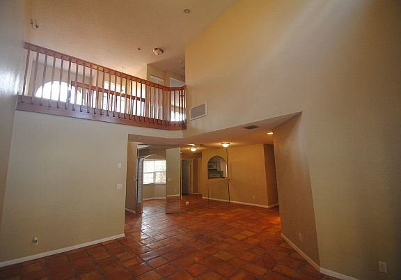 3rd image of 11337 Lakeview Dr #5O
