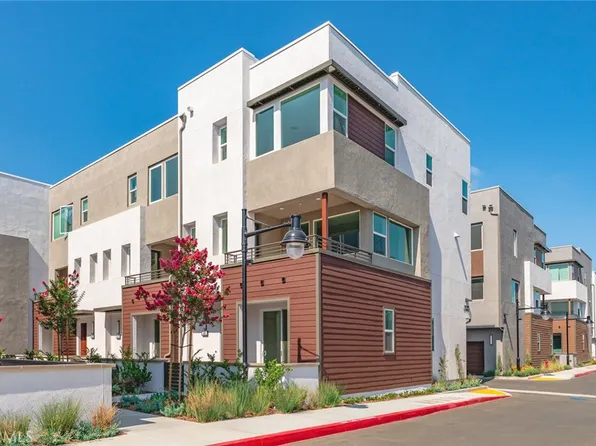 609 S Lyon St, Santa Ana, CA 92705