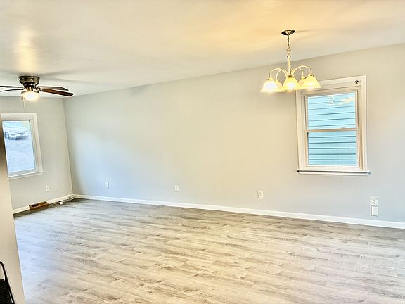 4th image of 112 Peabody St