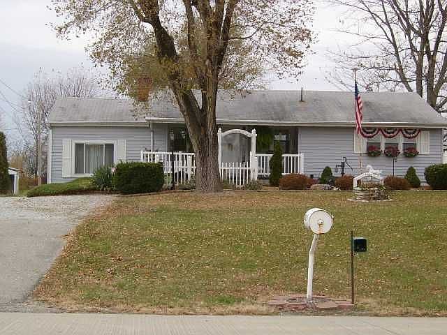 1st image of 2917 N Memorial Dr