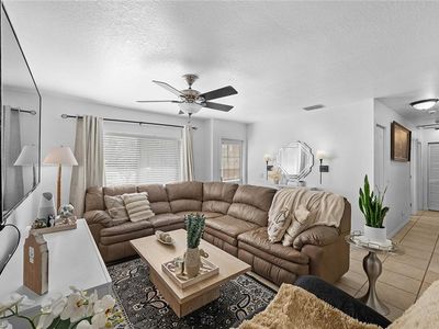 3245 43rd AVE NE, Naples, FL, 34120