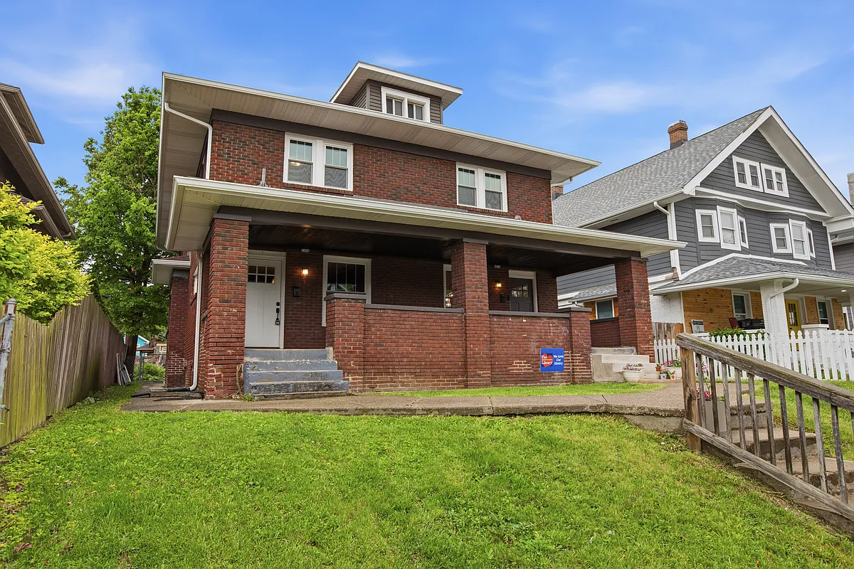 Building Photo - 3244 Ruckle St