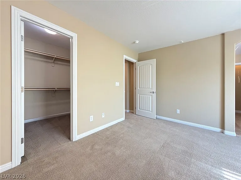 12 Jasmine Point St — Photo 33