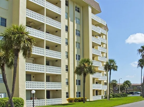 7 Elgin Pl APT 702, Dunedin, FL 34698