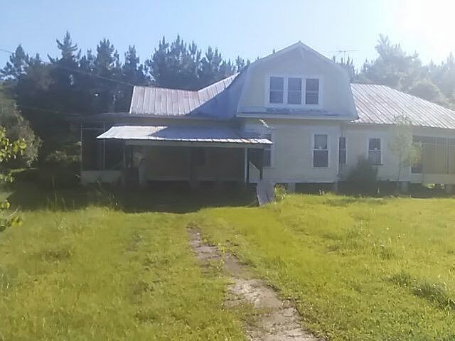 1st image of 252 NW Haffye Dr