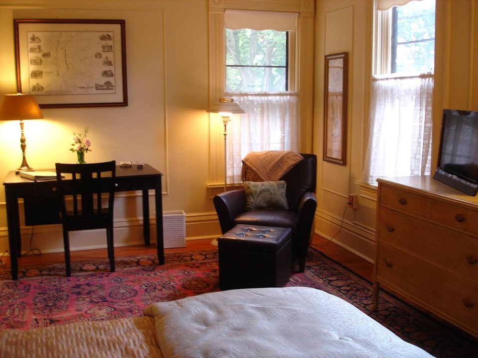 Writing desk & leather club chair