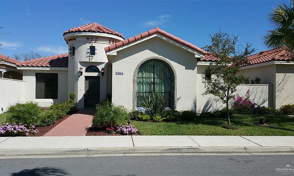 1st image of 1309 E Agusta Ave