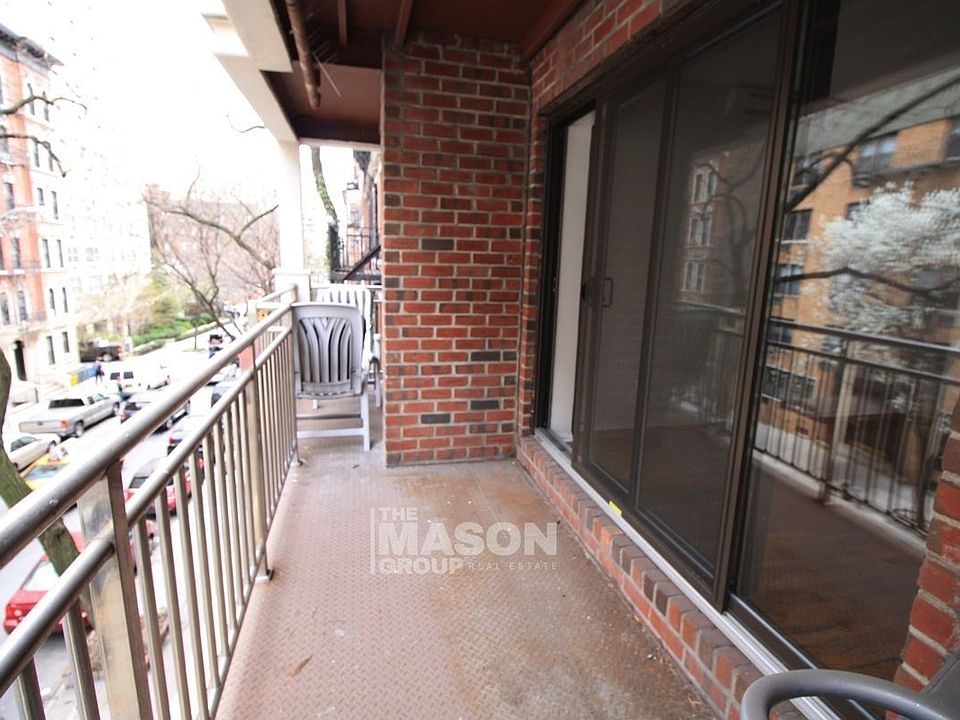 1st image of 432 E 88th St APT 303
