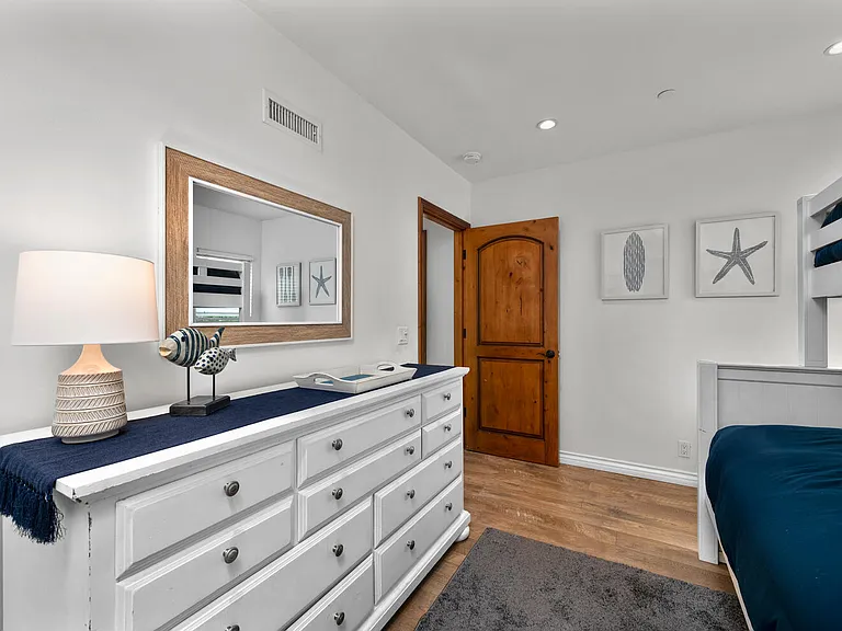 181 W Avenida Cornelio — Photo 3
