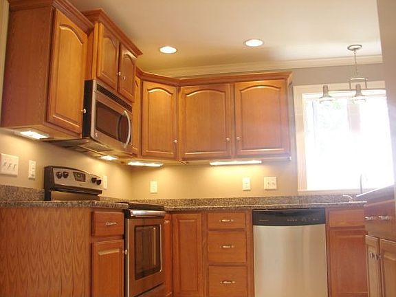 2nd image of 7 Saint James Ave