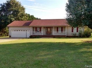 107 Antler Dr, Statesville, NC 28625