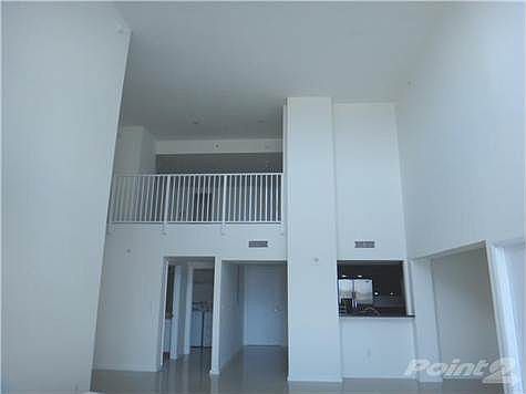 5th image of 3030 NE 188th St APT 405