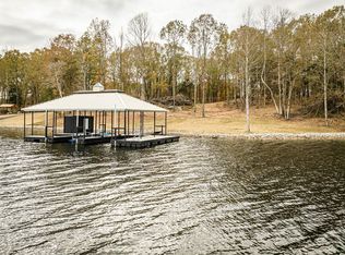 0 Shoreline Dr LOT 8 & 9, Huntingdon, TN 38344