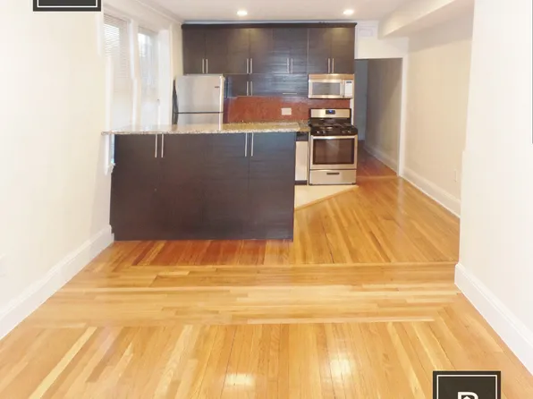 71 Thatcher St, Brookline, MA