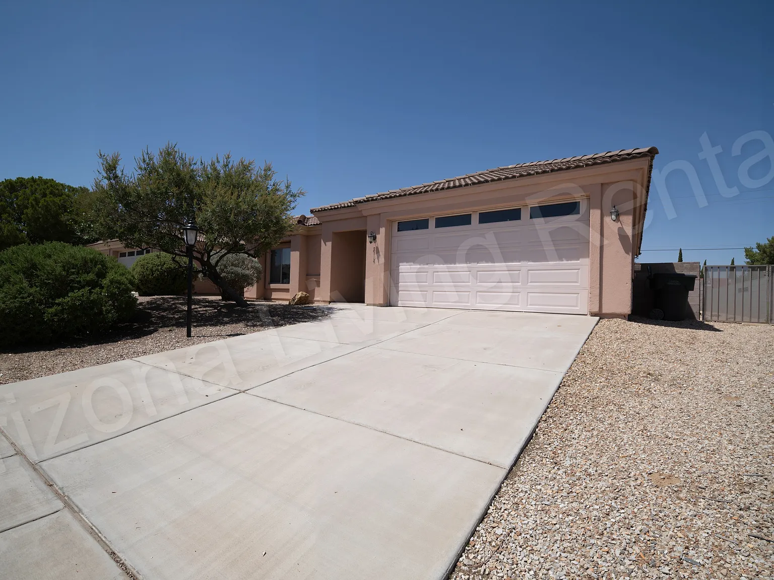 4 bed, 1559 sqft, $1,690 — Photo 2