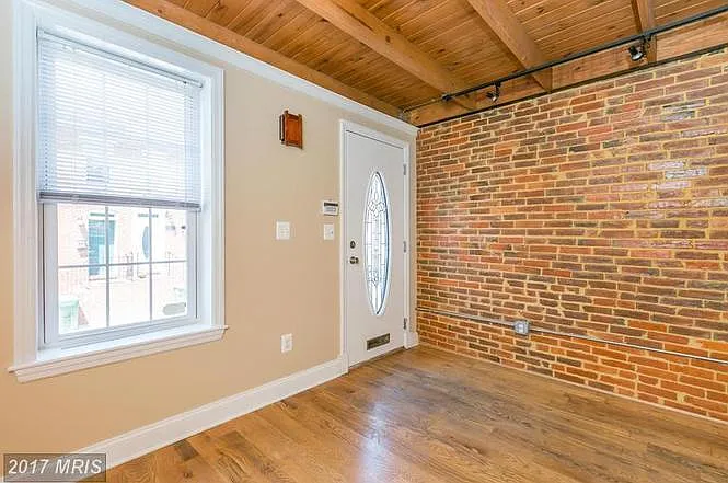 623 Wyeth St — Photo 6