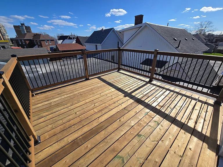 14 N Front St #UPPER — Photo 22