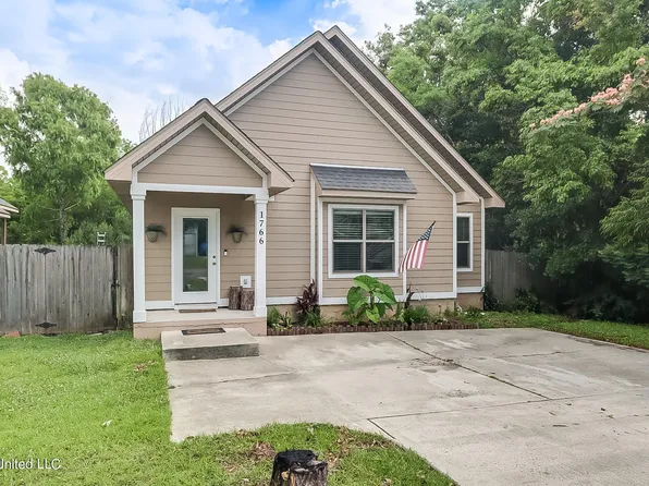 1766 Vaughn St, Biloxi, MS 39531
