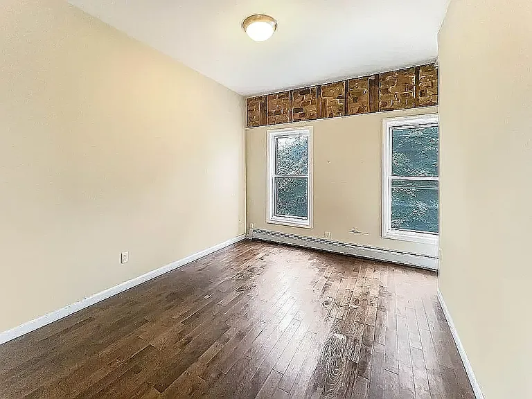 63 Van Buren St #3 — Photo 6