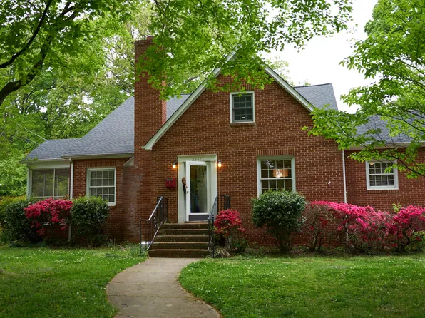 2842 Sunset Dr, Charlotte, NC 28209