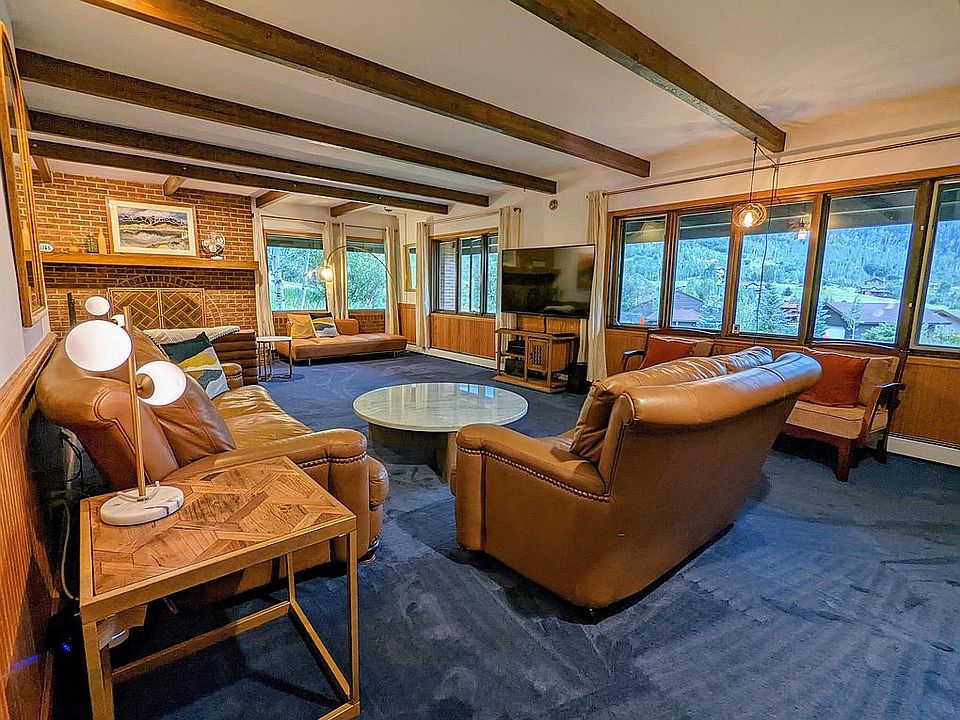 Spacious Living room in Main house