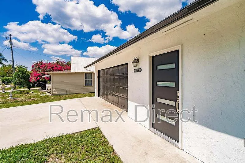 4 bed, 2.0 bath, $2,800 — Photo 4