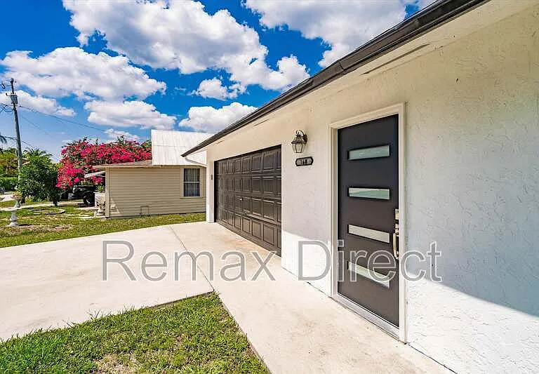 160 Marie Dr — Photo 4