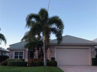 1413 SE Glencoe Ct, Port Saint Lucie, FL 34952