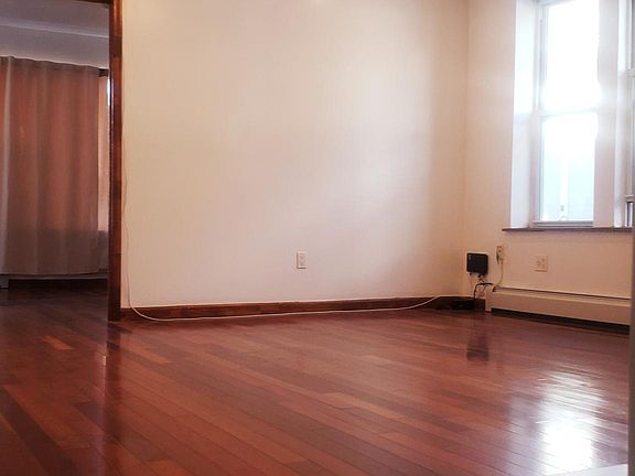 5th image of 1852 76th St Floor 2