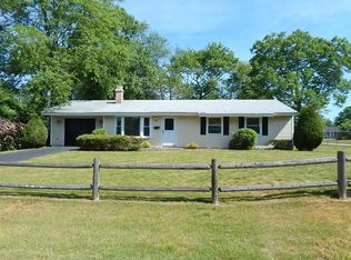 98 Southfield Dr, Brockton, MA 02302