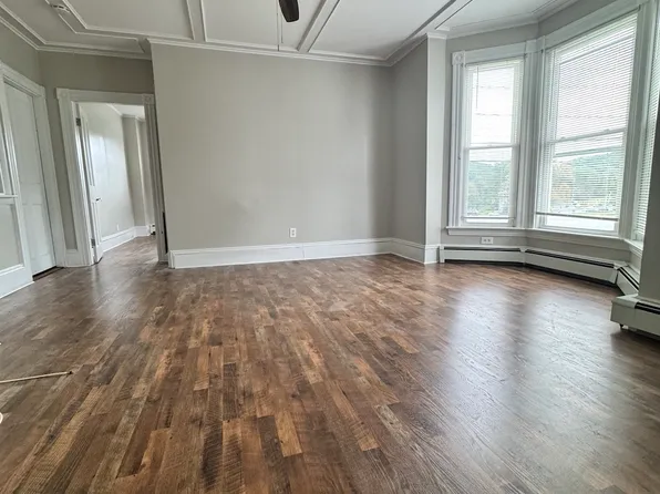 350 Kenoza Ave #1, Haverhill, MA 01830