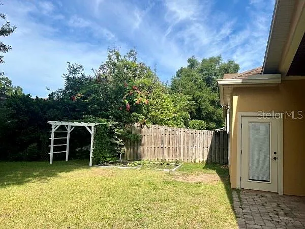 8913 SW 74th Ave — Photo 28