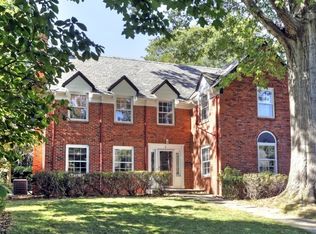 4 Bellegrove Dr, Montclair, NJ 07043