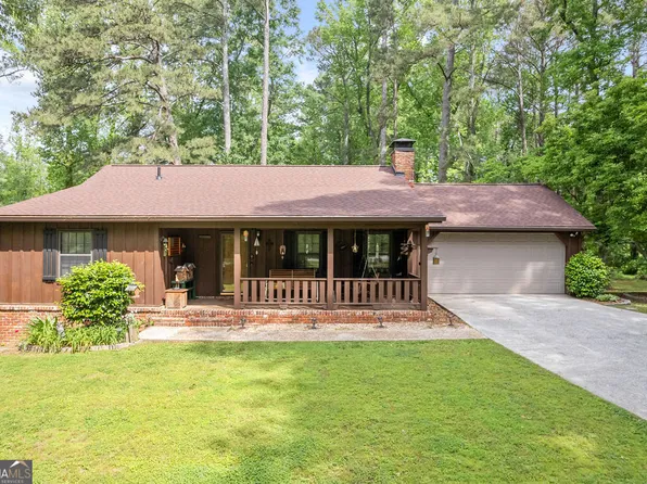 6537 Walker Rd, Riverdale, GA 30296