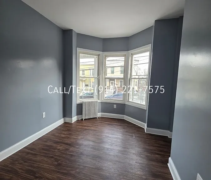 76 Chestnut St #1L — Photo 1