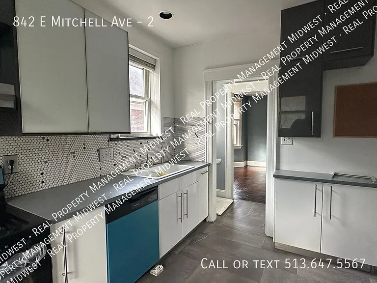 842 E Mitchell Ave #2 — Photo 14