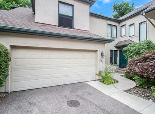1306 Bridge Water Way, Mishawaka, IN