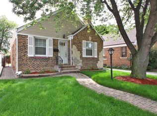 6305 N Canfield Ave, Chicago, IL 60631